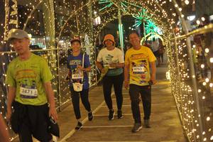 BIB: 3871, 4923, 4762
                            <button type="button" onclick="openModal(26274567)" class="btn btn-primary btn-sm float-right btn-popup" data-toggle="modal" data-target=".modal-high-quality">
                        <i class="fas fa-shopping-cart"></i> Add to Cart
                    </button>
                                            <button type="button" onclick="isThisMe(26274567, true)" class="btn btn-success btn-sm float-right btn-popup btn-isme hidden" data-toggle="tooltip" data-placement="bottom" title="นี่คือรูปของคุณใช่ไหม คลิกที่นี่เพื่อเอาเข้าอัลบั้ม">
                        <i class="fas fa-plus"></i> Add to album
                    </button>
                    <button type="button" onclick="isThisMe(26274567, false)" class="btn btn-warning btn-sm float-right btn-popup btn-isnotme hidden">
                        <i class="fas fa-ban"></i> Remove from album
                    </button>